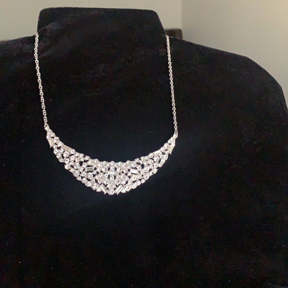 Silver plated necklace